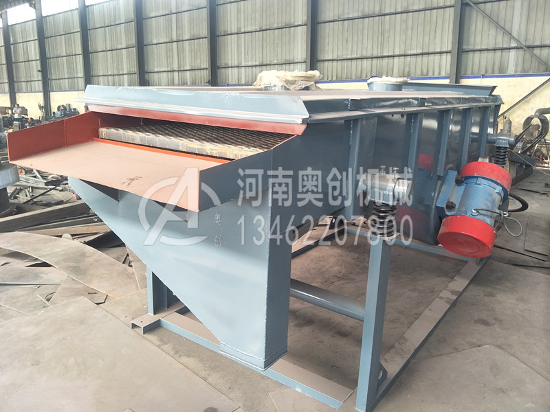 輕型直線篩選機(jī)設(shè)備振動(dòng)電機(jī)激振力該如何調(diào)節(jié)