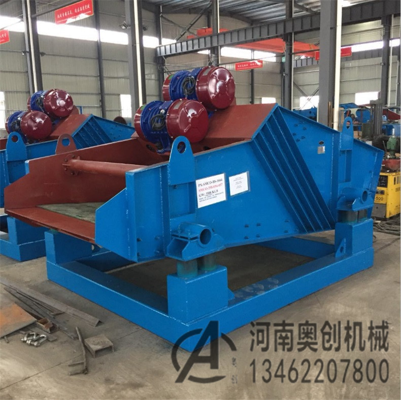 高頻脫水篩在使用過程中要確保投料均勻