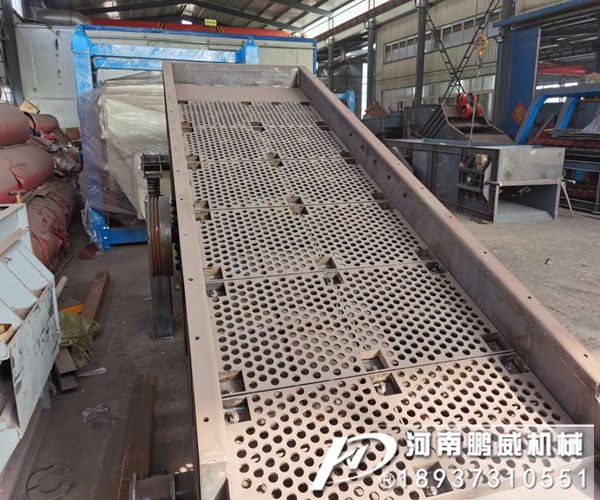 礦山篩石頭用的振動篩單層的用什么規格型號的？