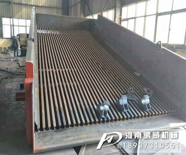 砂石骨料棒條振動篩